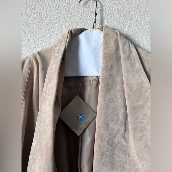 Badgley Mischka’s “American Glamour” Beige Suede Waterfall Collar Jacket Size XL - Picture 4 of 14